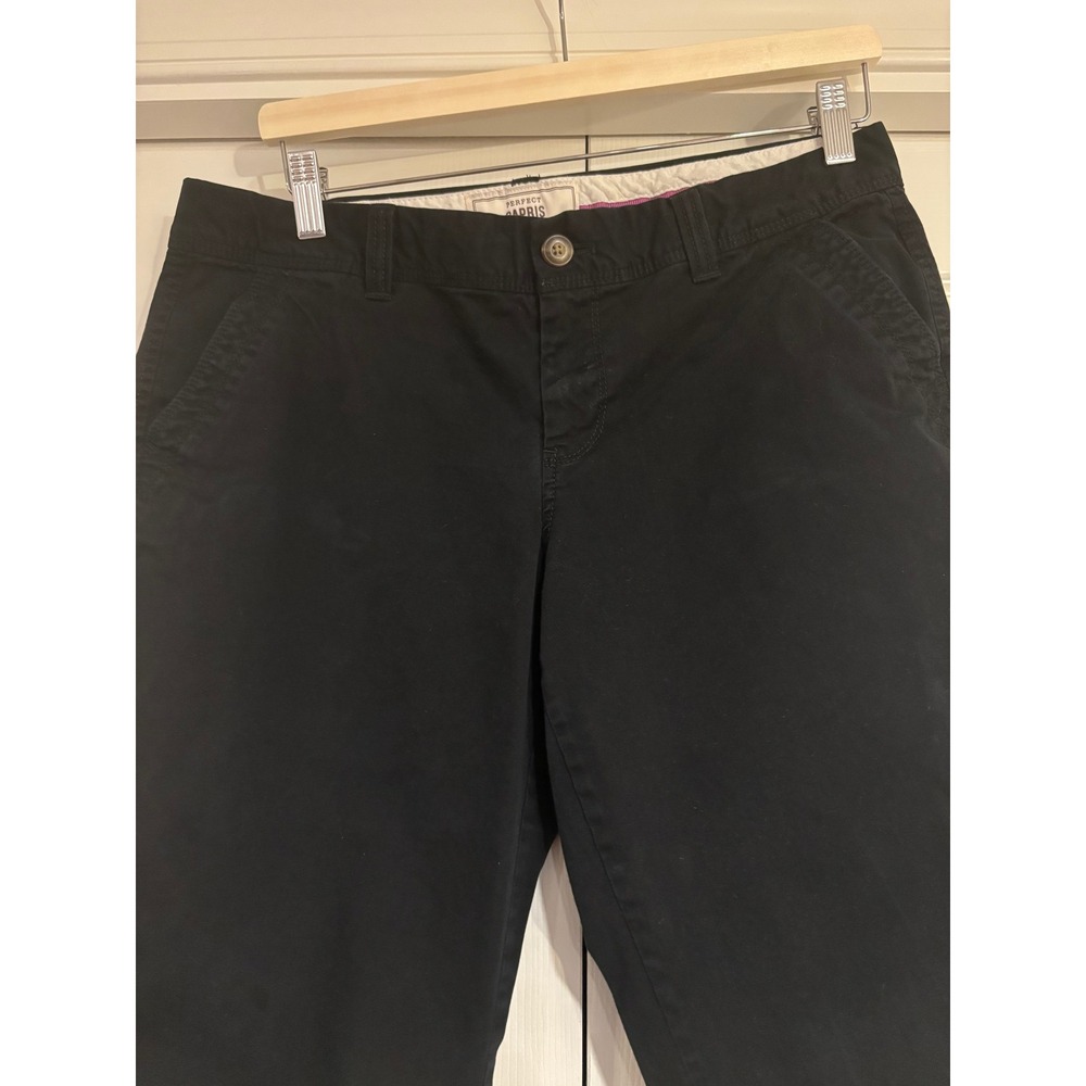 Old Navy Perfect Capris Black Chino Women's 10 - Picture 3 of 5